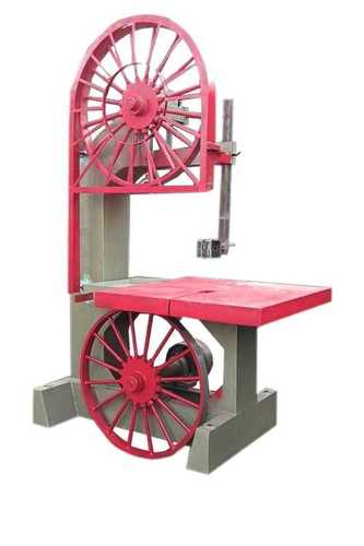 Bandsaw Machine