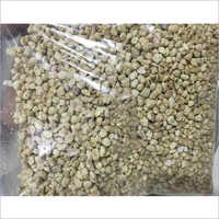 Corn Cob Grits - Dried Corn Material, Diverse Sizes And Shapes | Efficacy For Animals, Promotes Healthy Digestion And Nutritional Balance