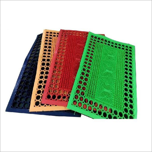 Available In All Color Plastic Floor Mat