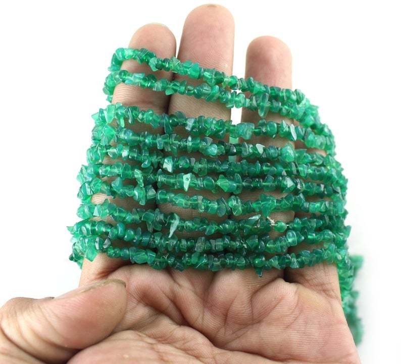 Quantity Pack Green Onyx Uncut Chips Beads, Green Onyx Chips Beads (Pack Of 10 Strands)