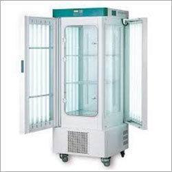 Plant Growth Chamber Capacity: 100 To 2000 Ltr Liter/Day