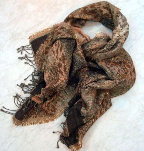 100% Wool Jacquard Scarves Wholesaler