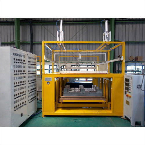 Special Purpose Vacuum Forming Machine