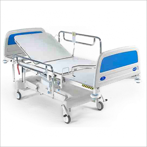 Recovery Bed with Swing Type side Railings And astors (SS Bows)