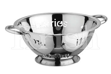 Deep Colander With Pasta Writing Cutting - Color: As Per Requirement