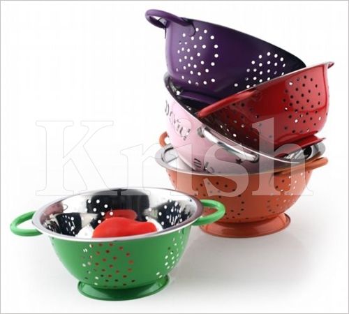 Deep Colanders With Color