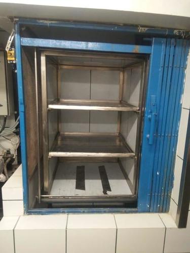 hydraulic lift