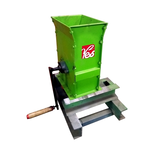 Hand Operated Shredder