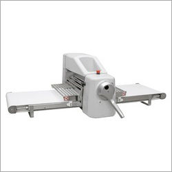 Automatic Dough Sheeter Power Source: Electric