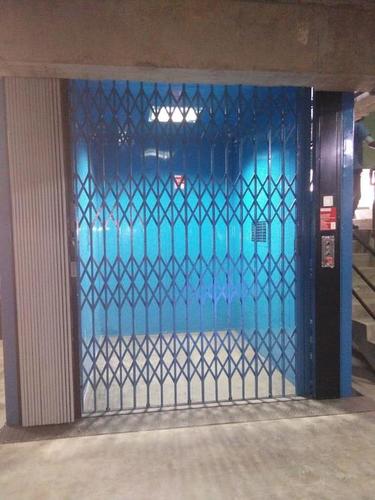hydraulic lift