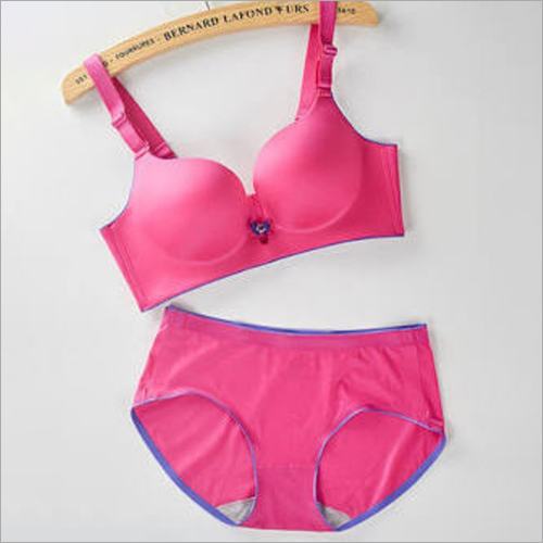 ladies padded bikinis