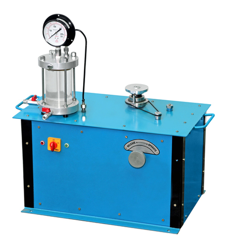 Constant Pressure System (Oil Water) - For Triaxial Test Apparatus By EIE INSTRUMENTS PRIVATE LIMITED