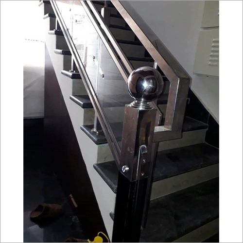 SS Glass Railing - Stainless Steel Material, Durable and Elegant Design with Safety Features