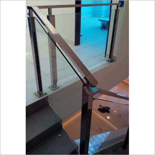 SS Glass Stair Railing