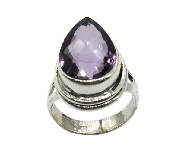 Pretty Amethyst 925 Silver Gemstone Ring