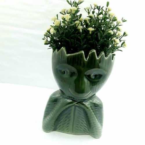 Small groot shape pot