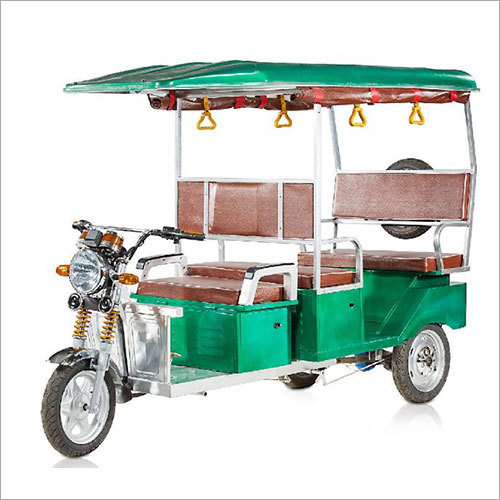 MAYURI Passenger Electric Rickshaw