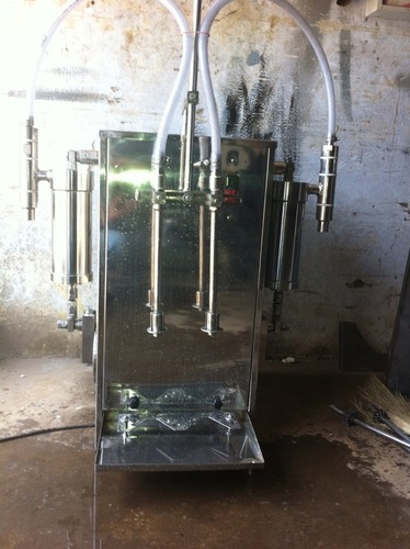 toilet cleaner filling machine