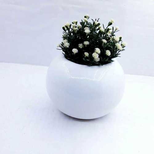 White Ball Shape Pot