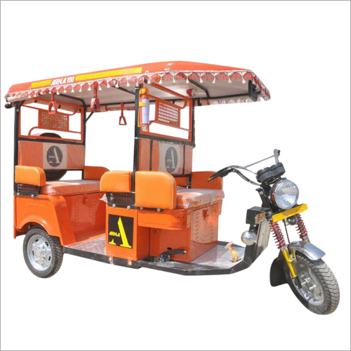 6 Seater Battery Operated Passenger E-Rickshaw
