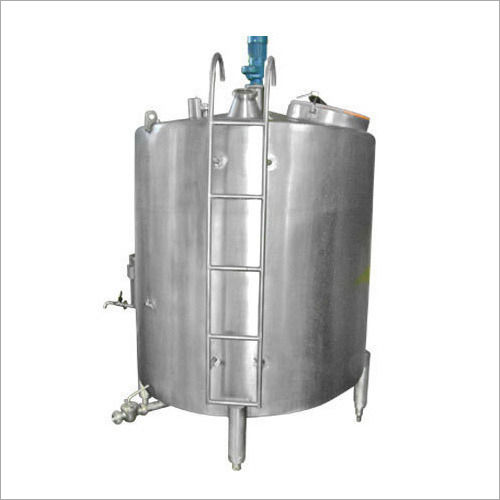 Vertical SS Storage Tank