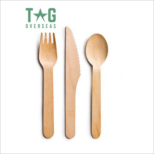 Available In Different Color Disposable Wooden Cutlery