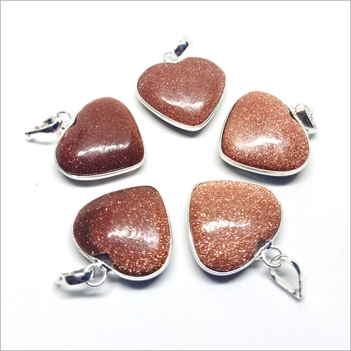 heart shape stone pendant