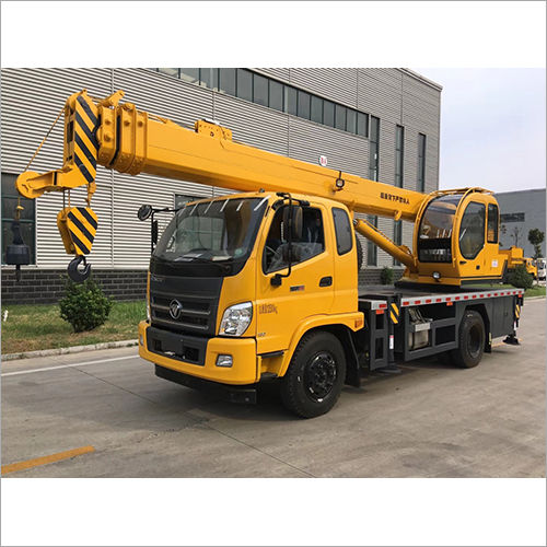 8 Ton Futian Chassis Crane