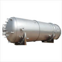 Chemical Receiver Vessel - Stainless Steel, 10 ft x 4 ft, 1000 Gallons Capacity | Polished Finish, 150 PSI Pressure Rating, 300Â°F Temperature Rating, Equipped with Manway, Sight Glass, Pressure Gauge