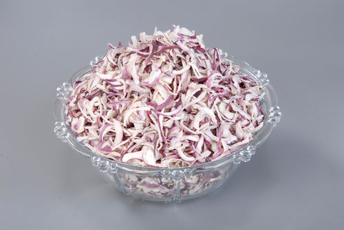 Dehydrated Red Onion Flakes