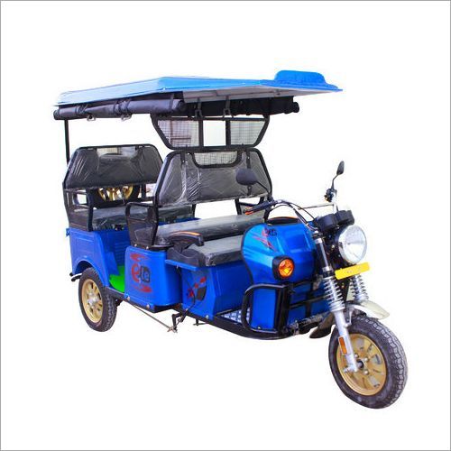 4 Seater Electric Rickshaw