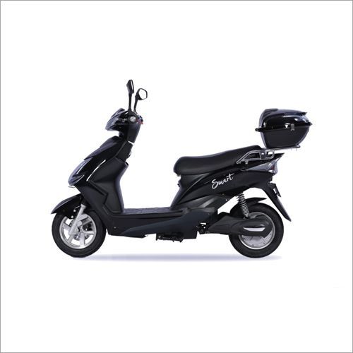 Sporty Look Yogo Electric Scooter - 1800x700x1100 mm, Black, Painted | Lithium-Ion Battery, Brushless DC Motor, 40 km Range, Disc/Drum Brakes