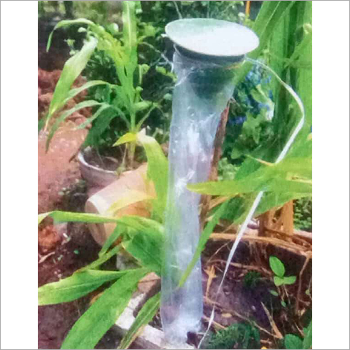 Pheromone Trap - Plastic, Variable Dimensions, Green | Eco-Friendly, Easy Setup, High Efficacy, Cost-Effective Pest Control, 4 Lures/Pouch