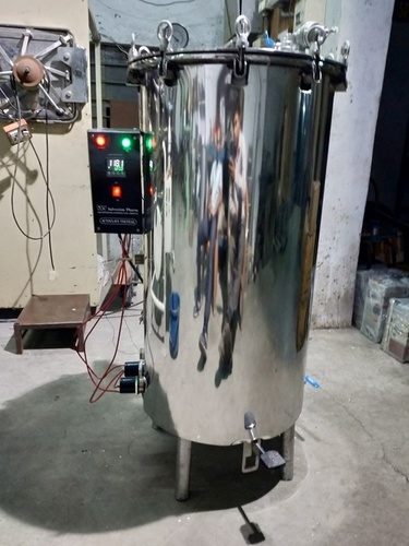 Vertical Autoclave