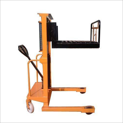 Hydraulic Hook Stacker