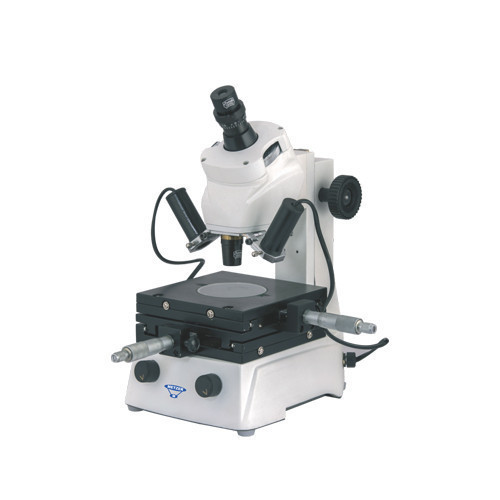 Toolmakers Microscope