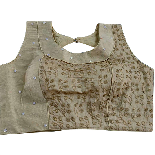Ladies Sleeveless Saree Blouse