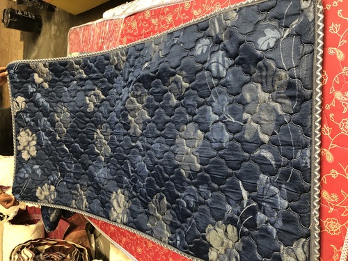 Mattress Cover Thickness: 100 Millimeter (Mm)