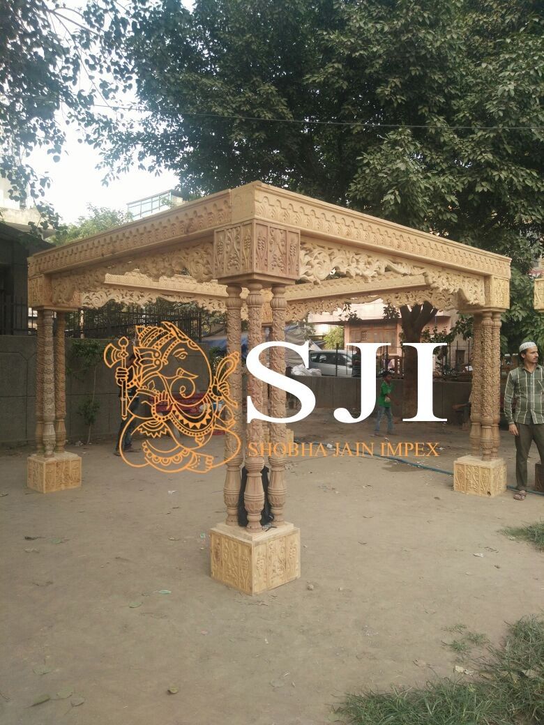 Triple Pole Wood Mandap