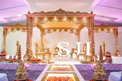 New Wood Mandap