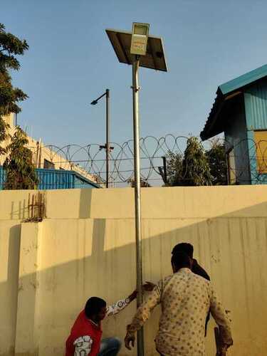 Semi Integrated Solar Street Light 12W