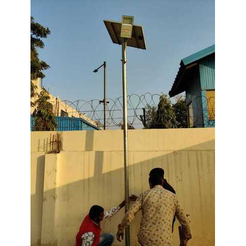 Semi Integrated Solar Street Light 12W