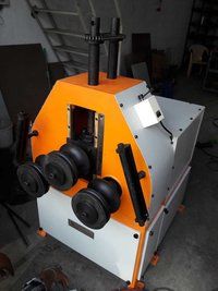 Hydraulic Three Roller Pipe Bending Machine