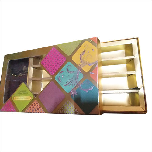Rectangular 4 Compartment Sweet Packaging Box