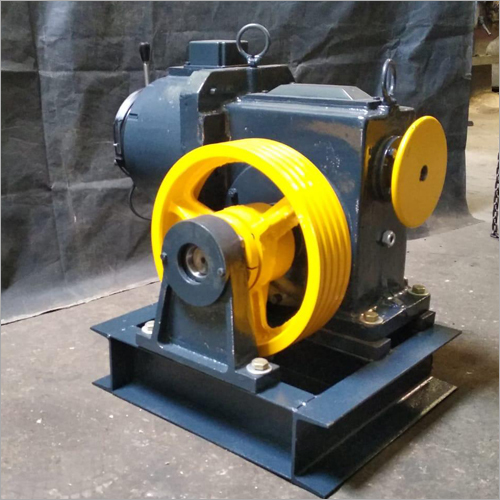 4 Passanger Resident Elevator Machine