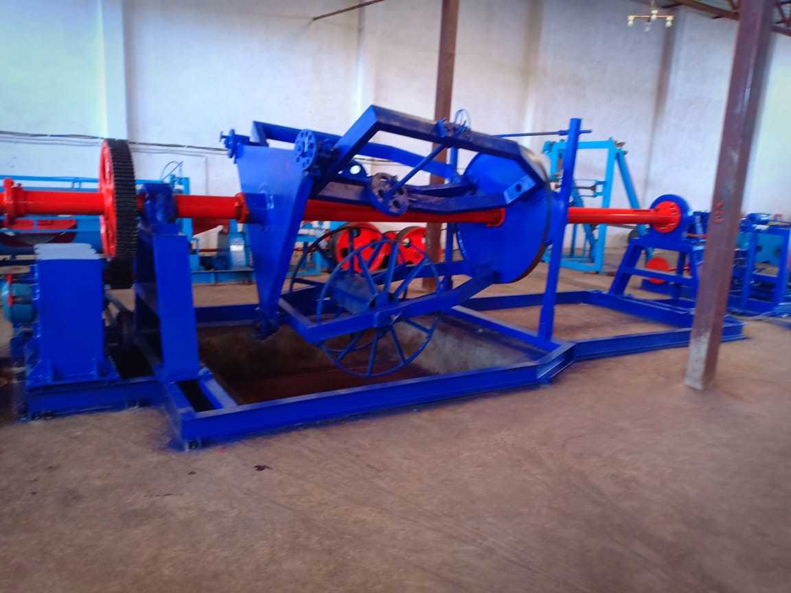 LAYING CABLE MACHINE