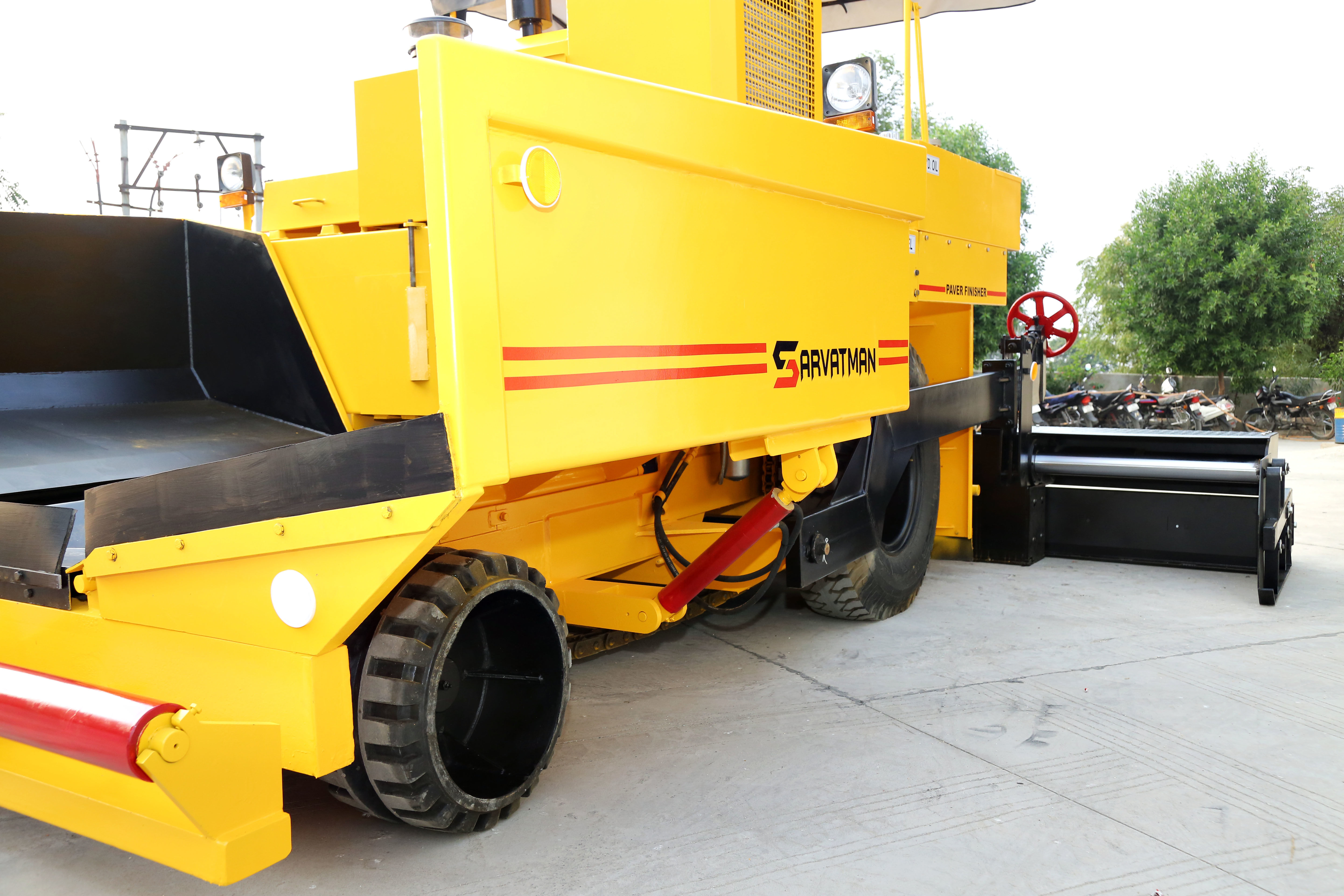 Heavy Duty Road Paver Finisher