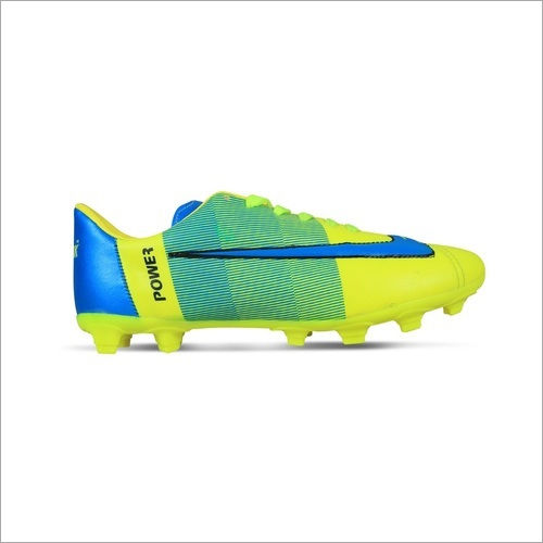 Available In Different Colour Mens Football Shoes