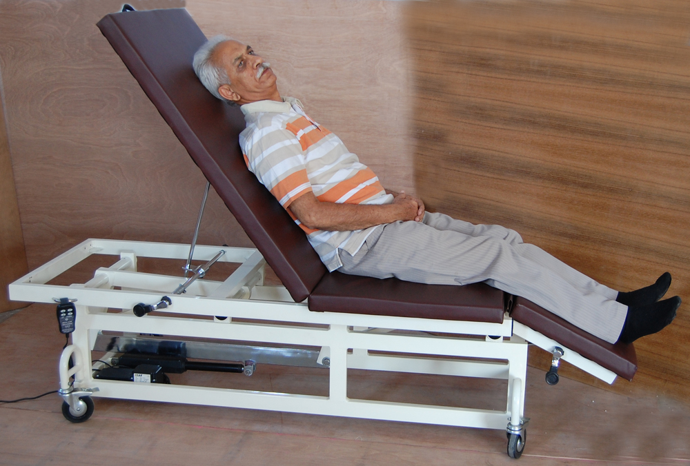 High Low Treatment Table 3 Section. (Imi-3116) Recommended For: Shoulder