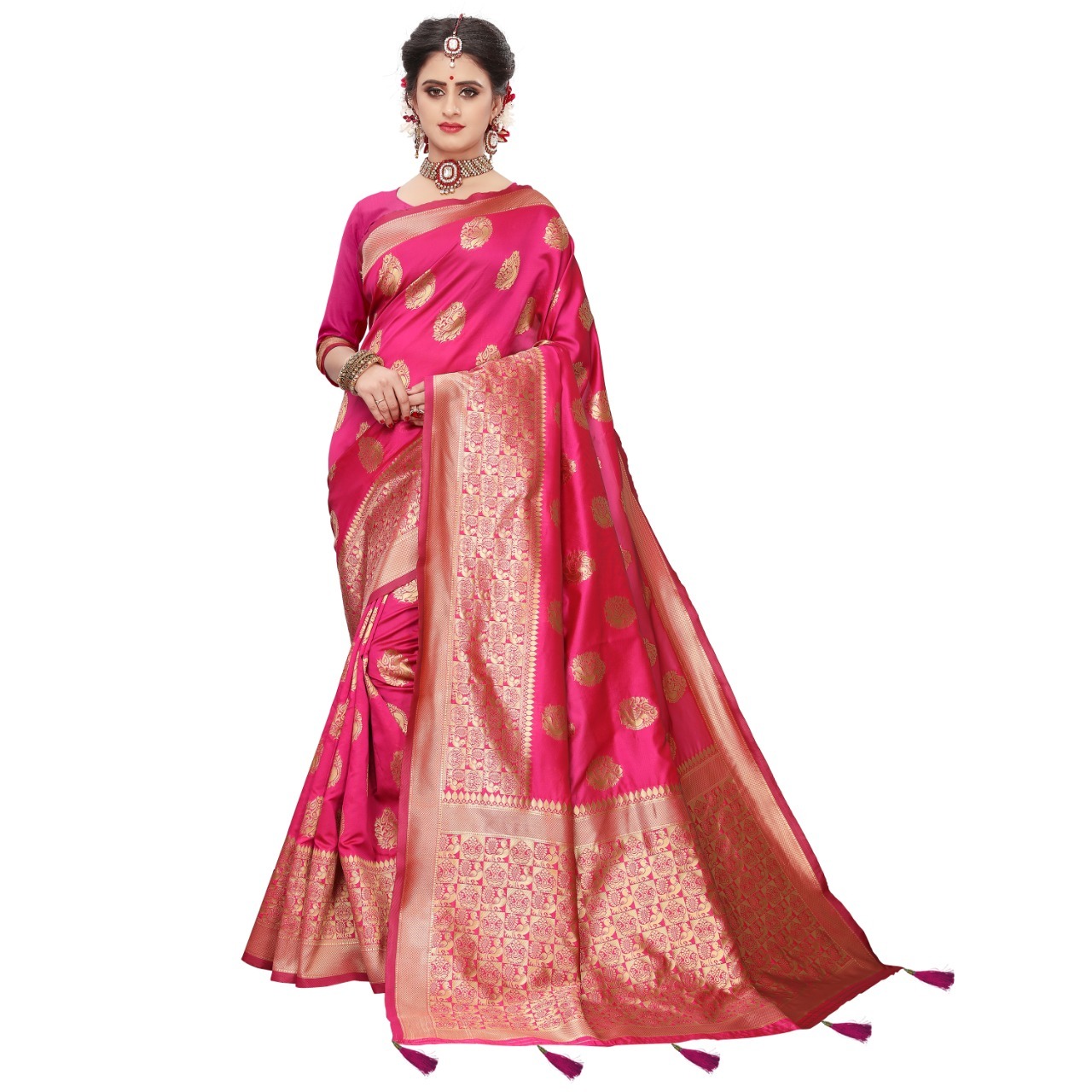 Thread Work Banarasi Silk Saree With Latkan